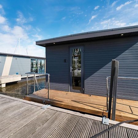 Отель Beautiful Houseboat In Marina Of Волендам Экстерьер фото